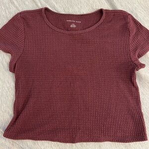 American Eagle Outfitters Women's Short Sleeve Ribbed Tee - Burgundy